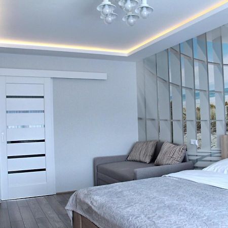 Apartment Next To Airport Boryspilʼ Dış mekan fotoğraf